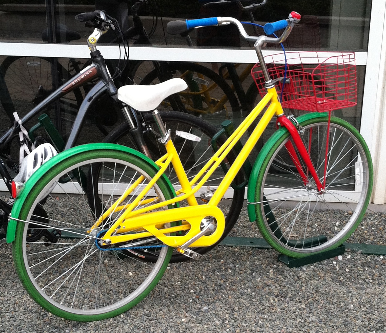Beautifully simple Google bike, an example of bike designs done by creative imagination