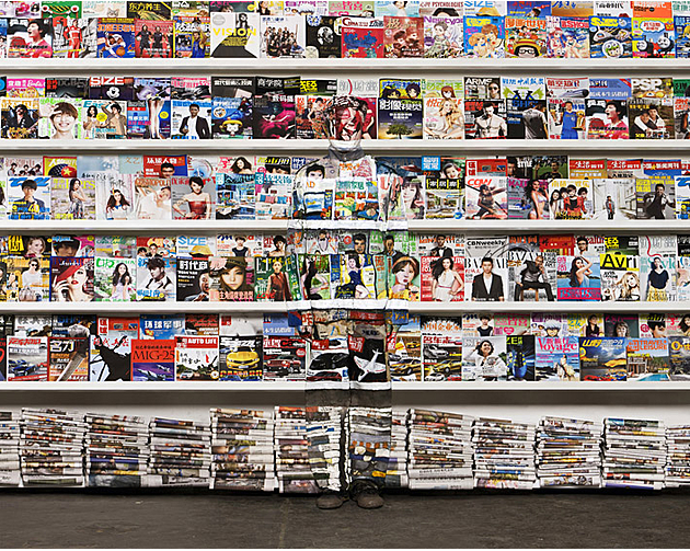 Optical Illusion from Liu Bolin, showing the artist's creative process of hiding himself