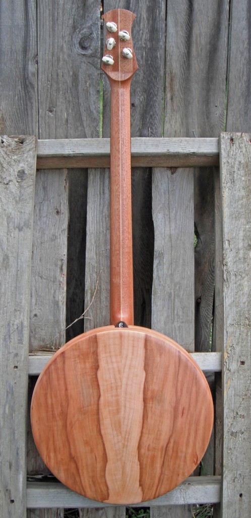 Creative handmade banjo, made from apple wood, is the result of Josh Humphrey's creative process. (Image © Josh Humphrey)