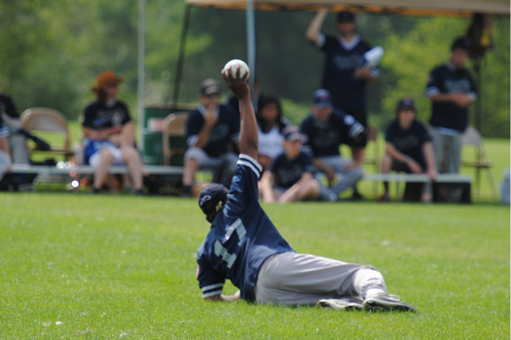 Sengil Inkiala, building self-esteem through beep baseball (Photo © Bill Le)