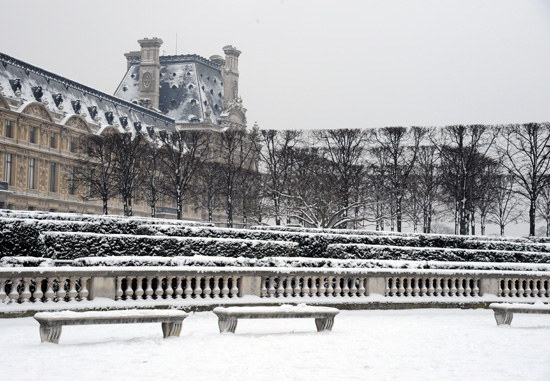 Snow at the Louvre, showing life lessons and memorable moments from the 2013 year in review (Photo © Meredith Mullins)