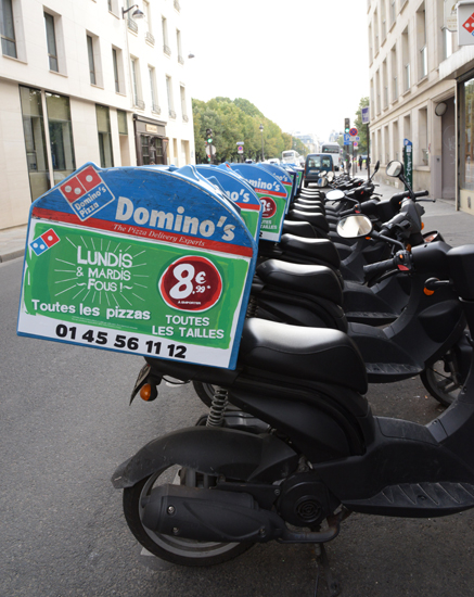 Dominos delivery motorcycles, showing life lessons and memorable moments in Paris from the 2013 year in review (Photo © Meredith Mullins)