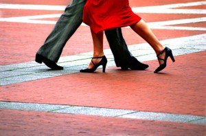A man and a woman dancing the Argentine tango. (Image © sodapix / Thinkstock)