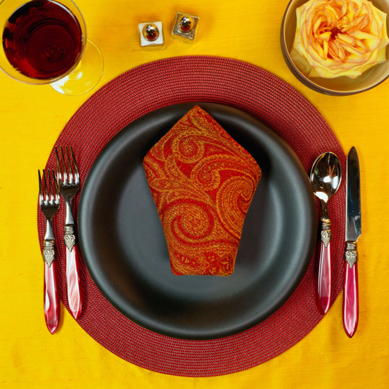 A place setting, modeling a situation in which a mnemonic device can be a useful life hack.