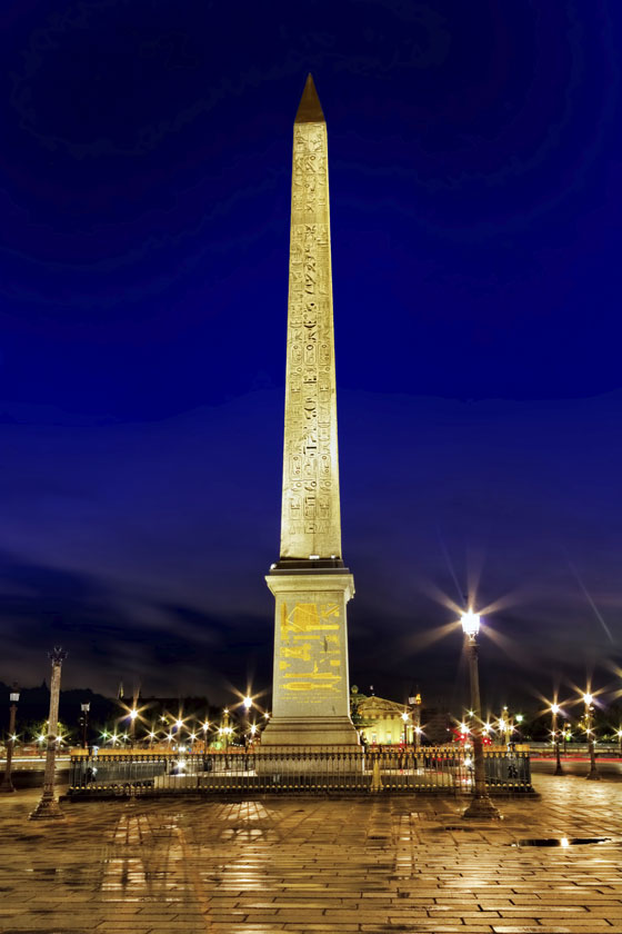 Luxor obelisk at the Place de la Concorde in Paris, a story that makes you see things differently when you know how hard it was to get it to Paris. (Image © Vitaly Edush/iStock)