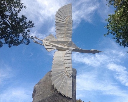 Peace Flight origami sculpture, showing the creative process of Robert Lang (Image © Robert Lang)