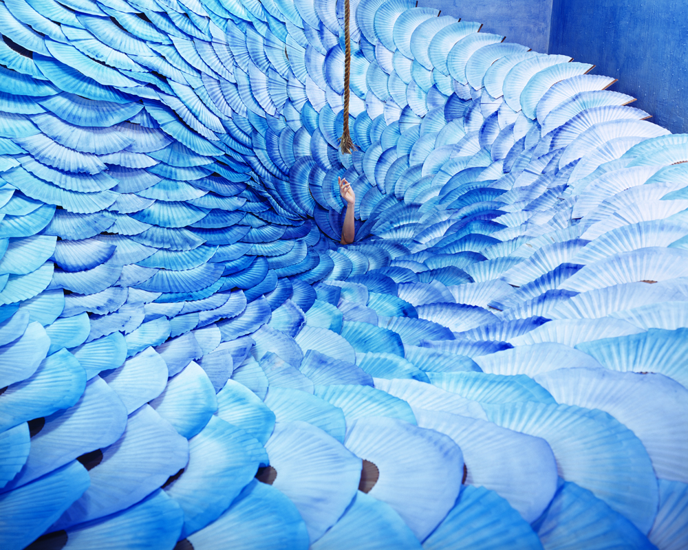 A surreal dreamscape created by Jee Young Lee inside her small studio, revealing how imagination and creativity can expand limitations. (© Jee Young Lee, courtesy of Opiom Gallery)