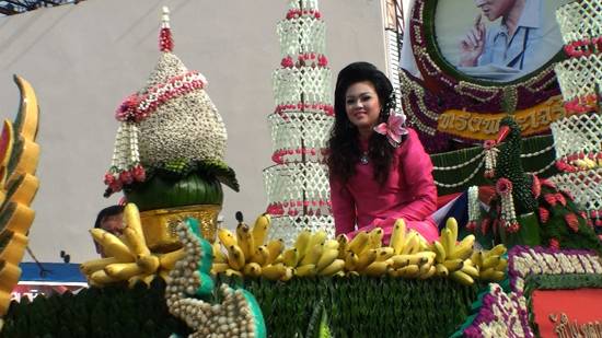 Banana Queen from Thailand, representing cultural encounters and uses of bananas around the world.  (Photo © Ryan White)