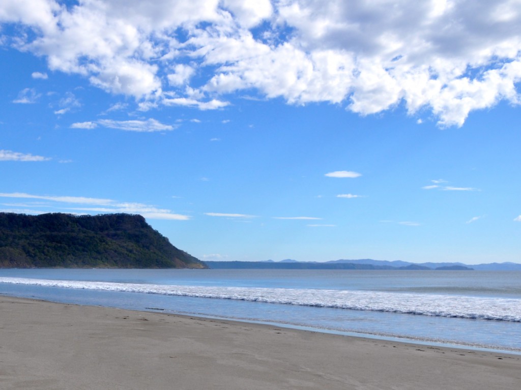 Pristine Costa Rica beach with no footprints, illustrating the idea of a clean slate ready for a New Year's resolution. (Image © Robert Long)