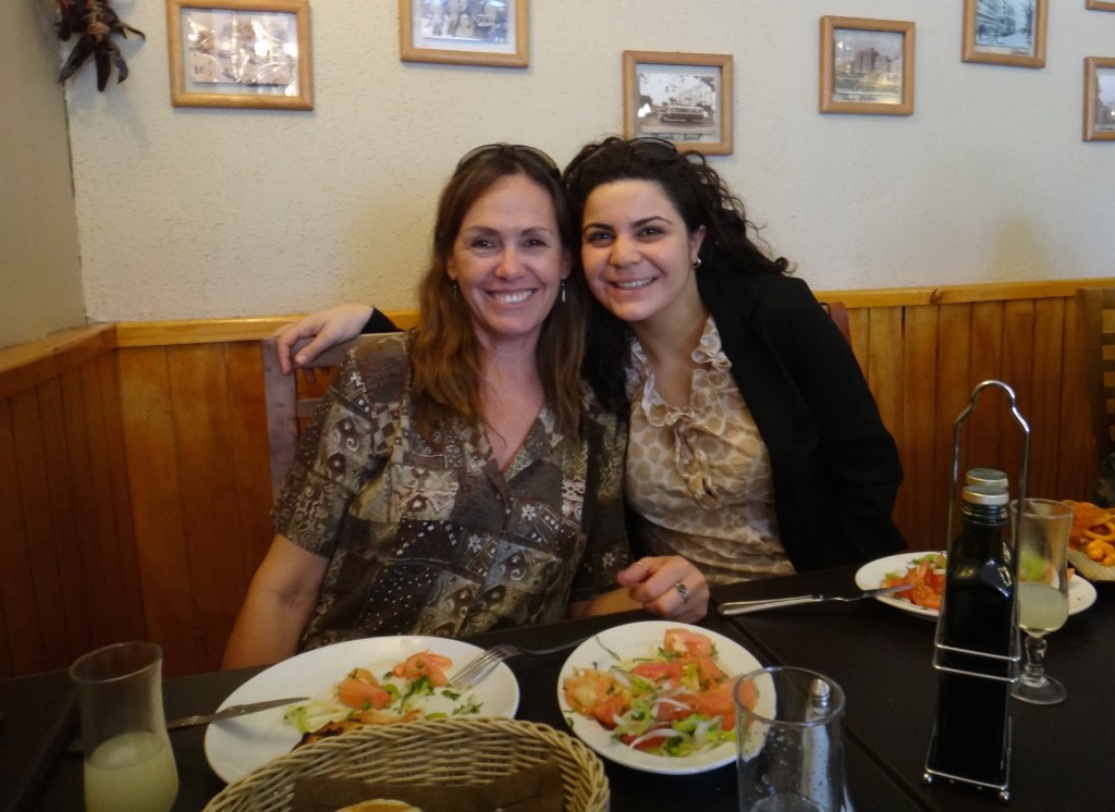 Two business colleagues at lunch in a restaurant in Santiago, Chile, enjoying each other rather than working over lunch, a cultural taboo in Chile. (Image © Sally Baho )