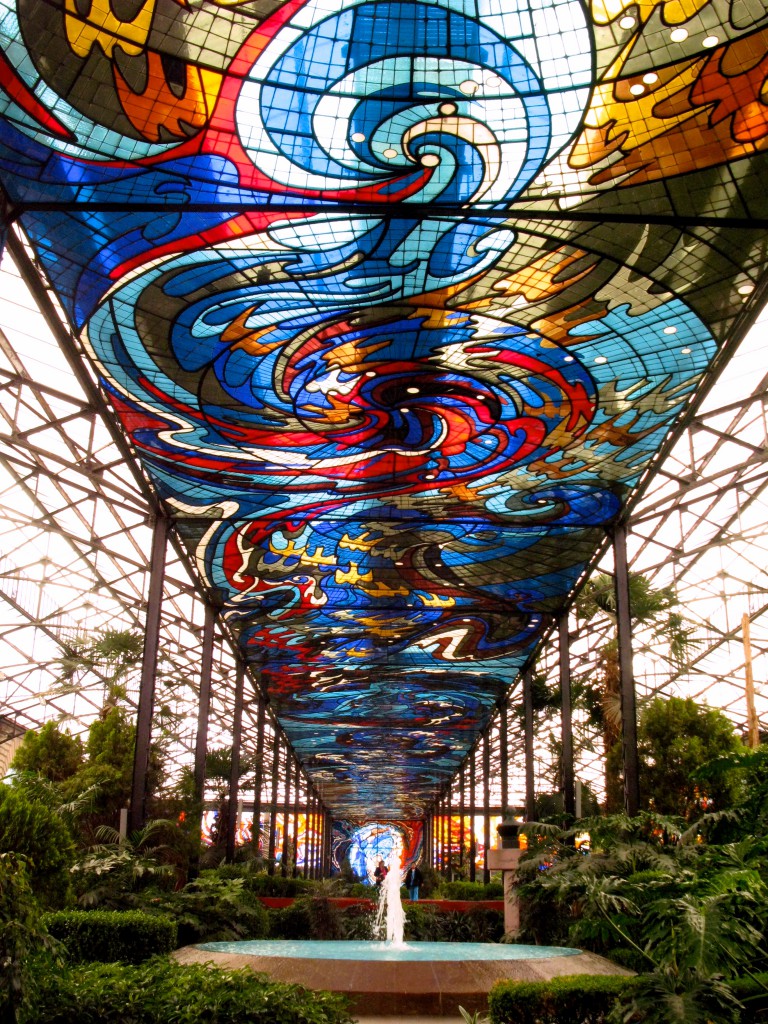 The view of the length of the botanical garden in Toluca's Cosmovitral, a traveler's oasis in the city. (Image © Eva Boynton)