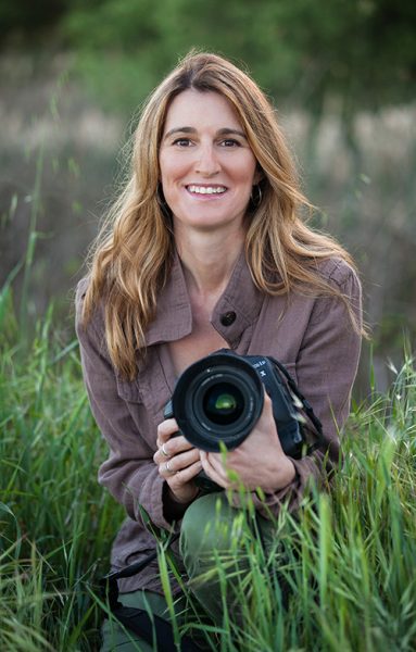 Suzi Eszterhas, a master of wildlife photography and travel adventures. (Image © Suzi Eszterhas.)