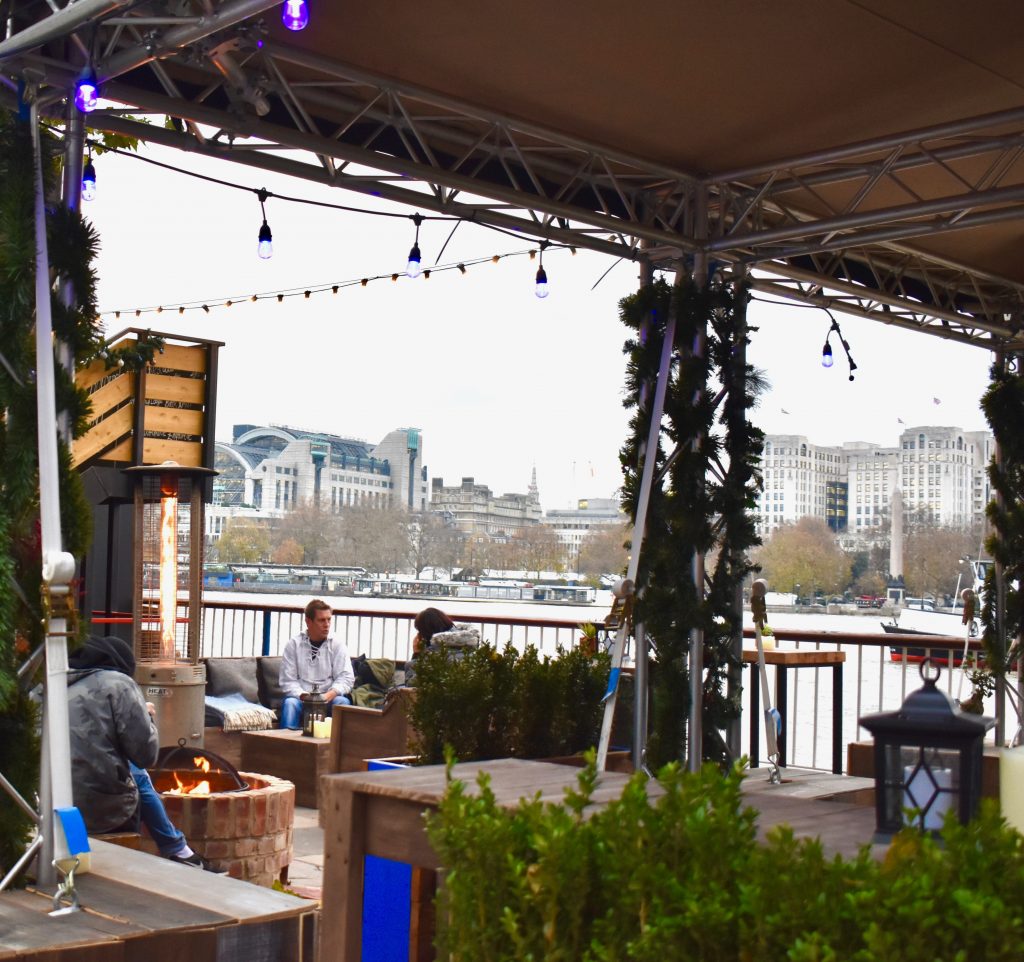 A pop-up ski-lodge themed bar at Southbank, London inspires wanderlust for an English holiday ramble. (Image © Joyce McGreevy)