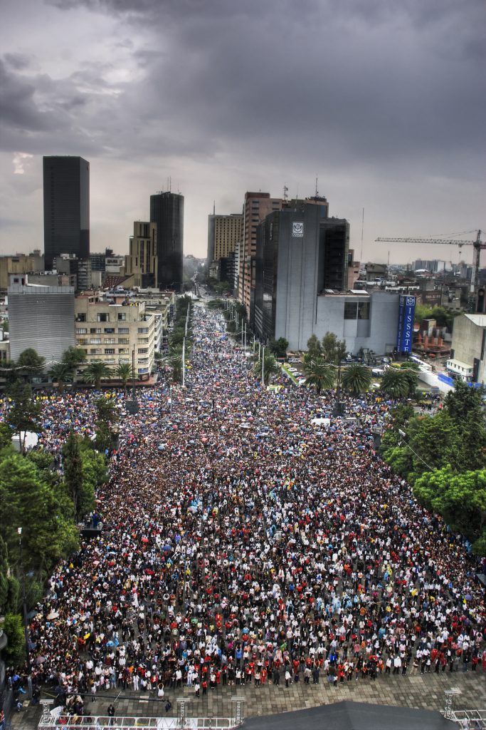 A 13,000-strong "Thriller" flash mob in Mexico City triggers an aha moment about Halloween around the world. 