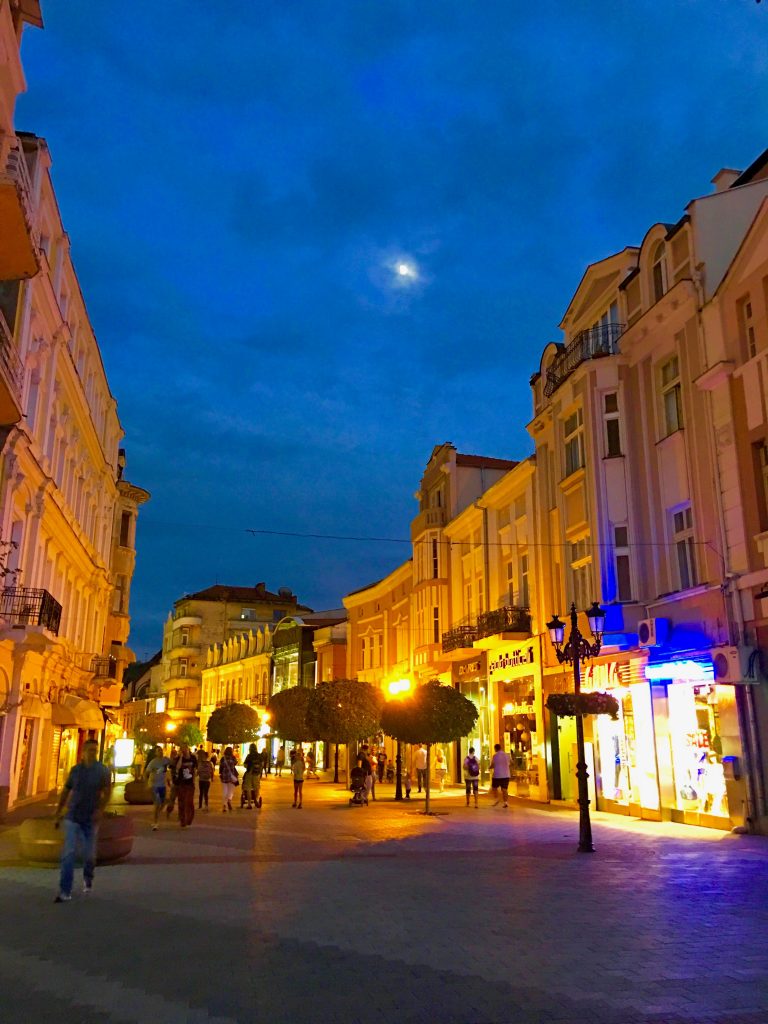 A Bulgarian street prompts the thought that learning a second language will mean learning a second alphabet, Cyrillic. (Image © Joyce McGreevy)