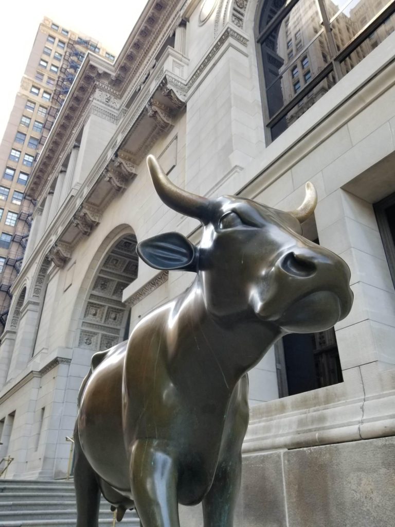 The bronze cow sculpture at the Chicago Cultural Center tops travel tip lists in Chicago, America’s third biggest city. (Image © by Neil Tobin)