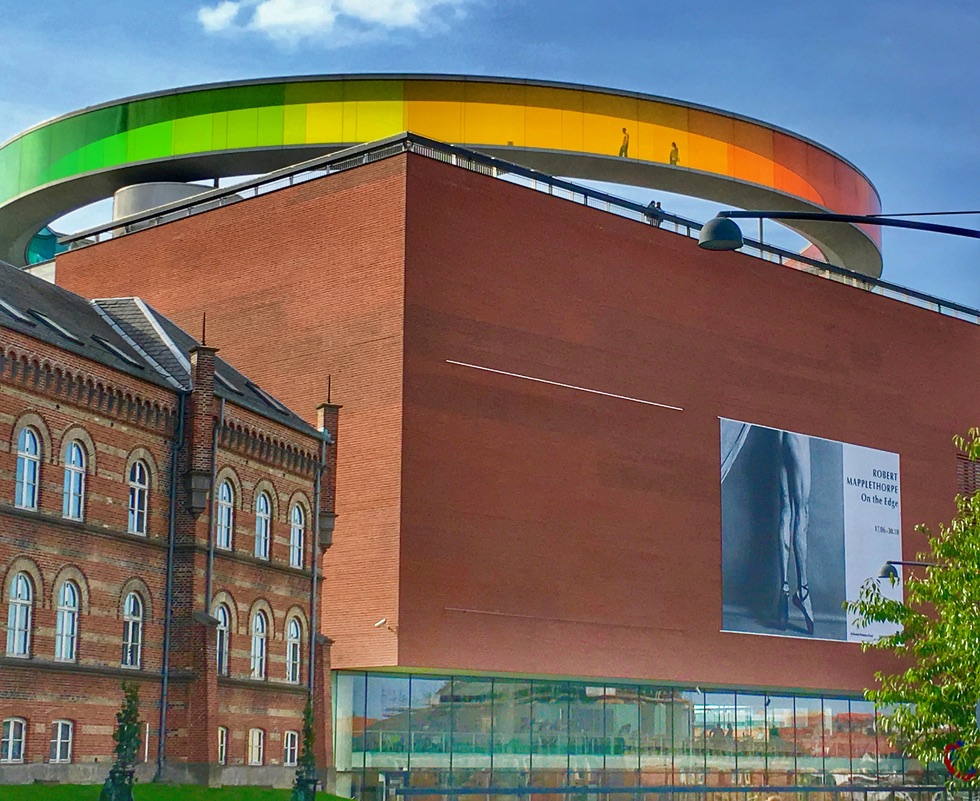 A museum with a rainbow panorama walkway in Denmark reminds a digital nomad of lessons learned from travel. (Image © by Joyce McGreevy)