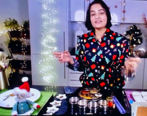 Nistha teaching by Zoom from Berlin combines the festivities of December with the fun of cooking with spices based on Indian tradition. (Image © by Nistha Trehun, The Kitty Party)