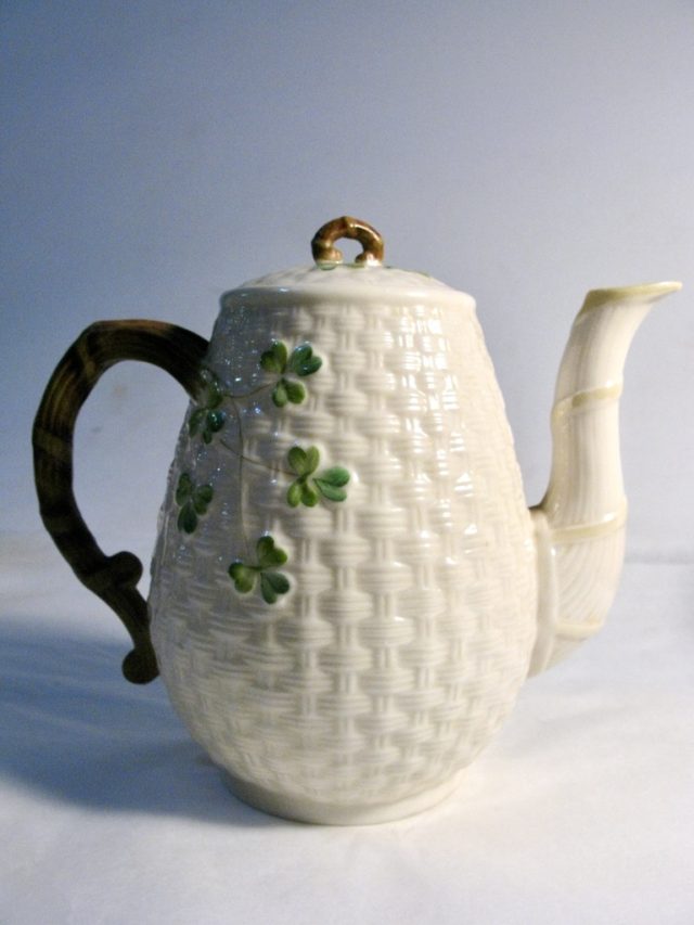 An antique coffeepot features skeuomorphic elements that reflect the cultural memory of woven vessels. (Image by Auckland Museum)