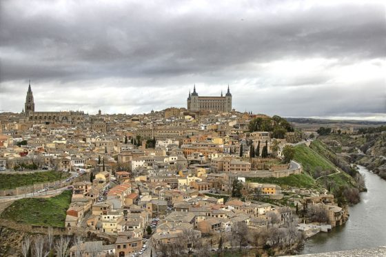 Toledo, Spain, a sister city of Toledo, Ohio, examples of sister cities and twin towns around the world.(Image via PxHere.)