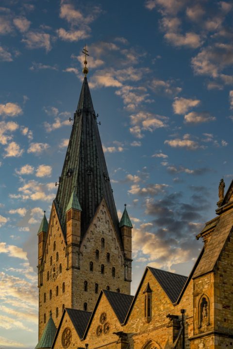 Paderborn cathedral in Paderborn, Germany, a sister city and twin town to Le Mans France, opening the world to cultural encounters. (Image by Pixabay.)